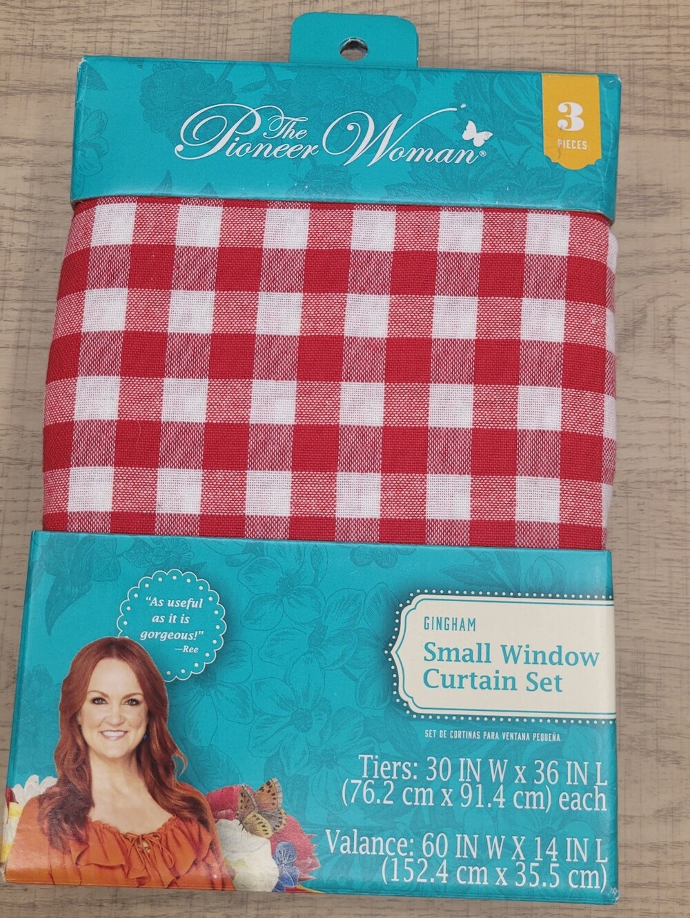 NIB THE PIONEER WOMAN Red Gingham Small Window Curtain Set 3 Piece Farmhouse